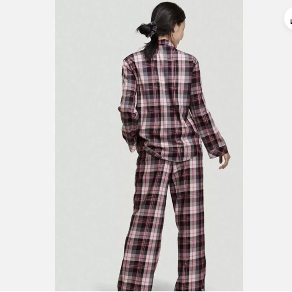 VICTORIA'S SECRET PJ Pajama Set ~ Black Pink Shimmer Plaid Flannel Small - Picture 2 of 3